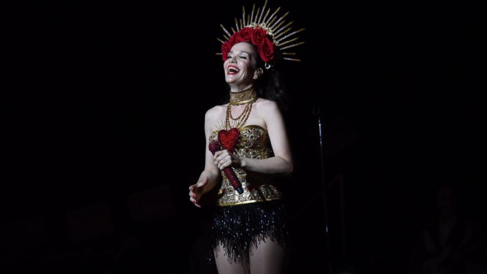 Natalia Oreiro cerró la primera noche festivalera 